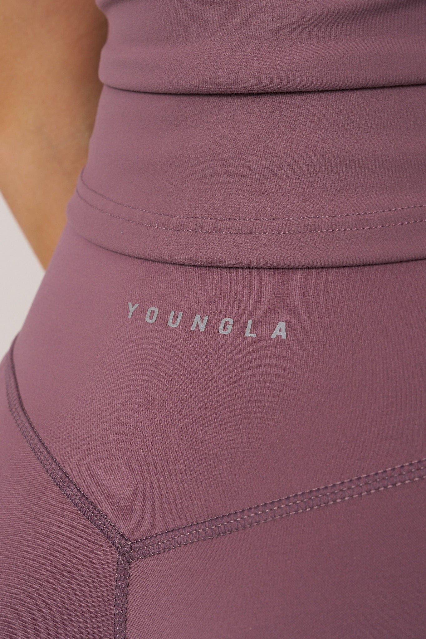 W227 - Curve Flare Leggings - Image 7
