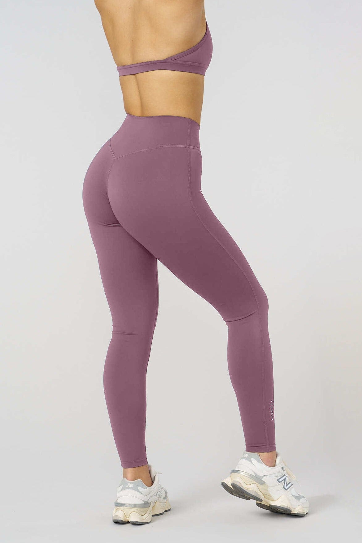 W235 - Urban Leggings - Image 19