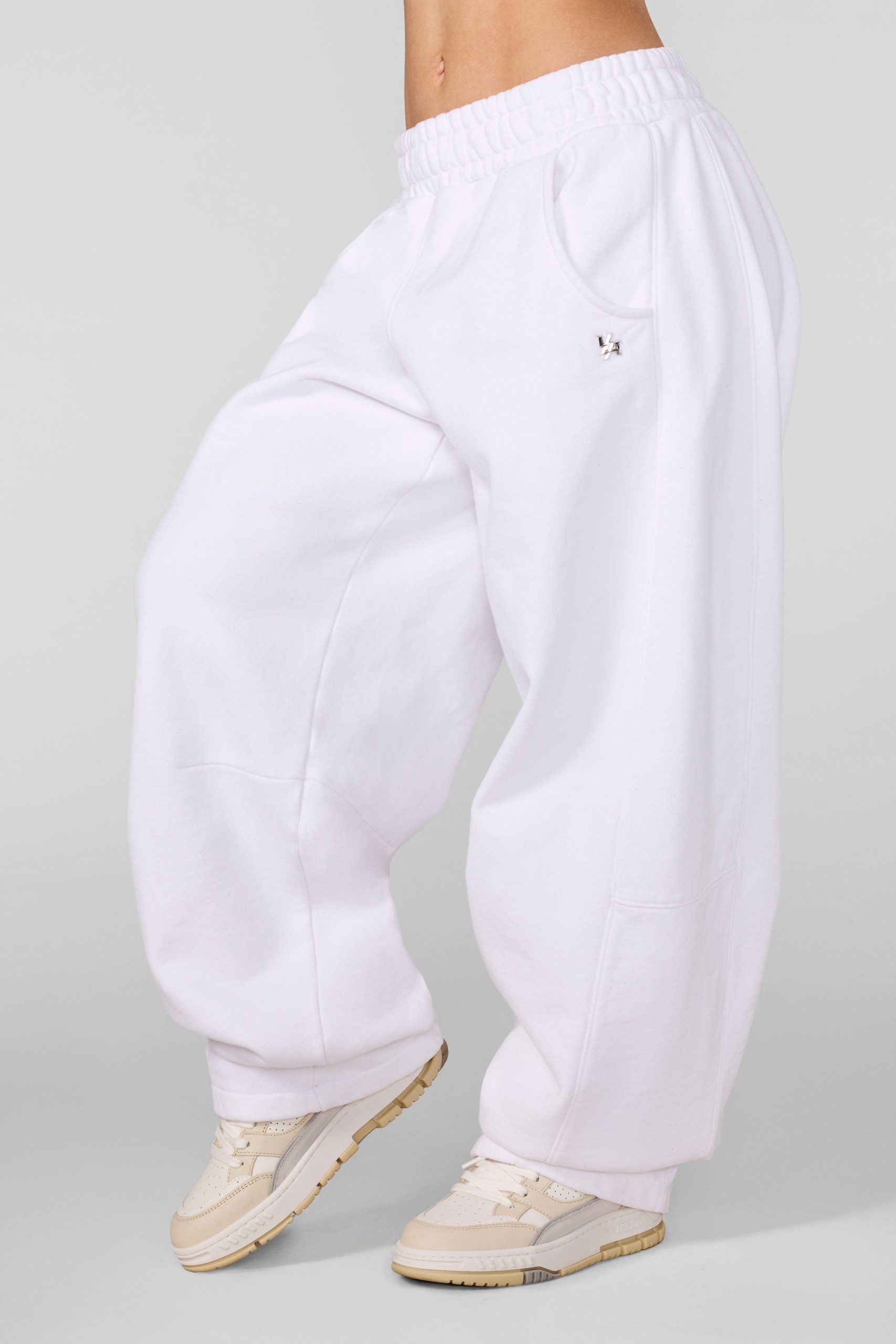 W2255 - Studio Edit Barrel Jogger - Image 7