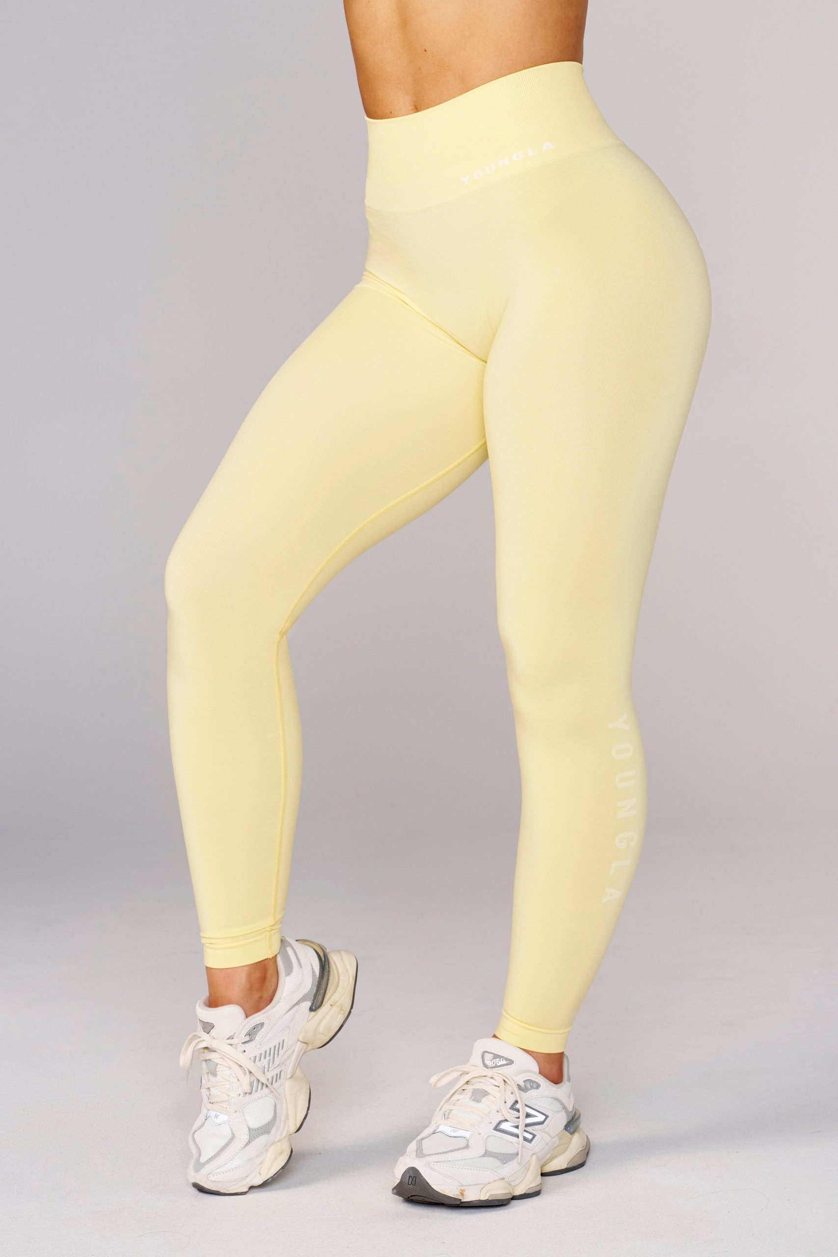 W220 Seamless Core Legging Spring 24' - Image 2