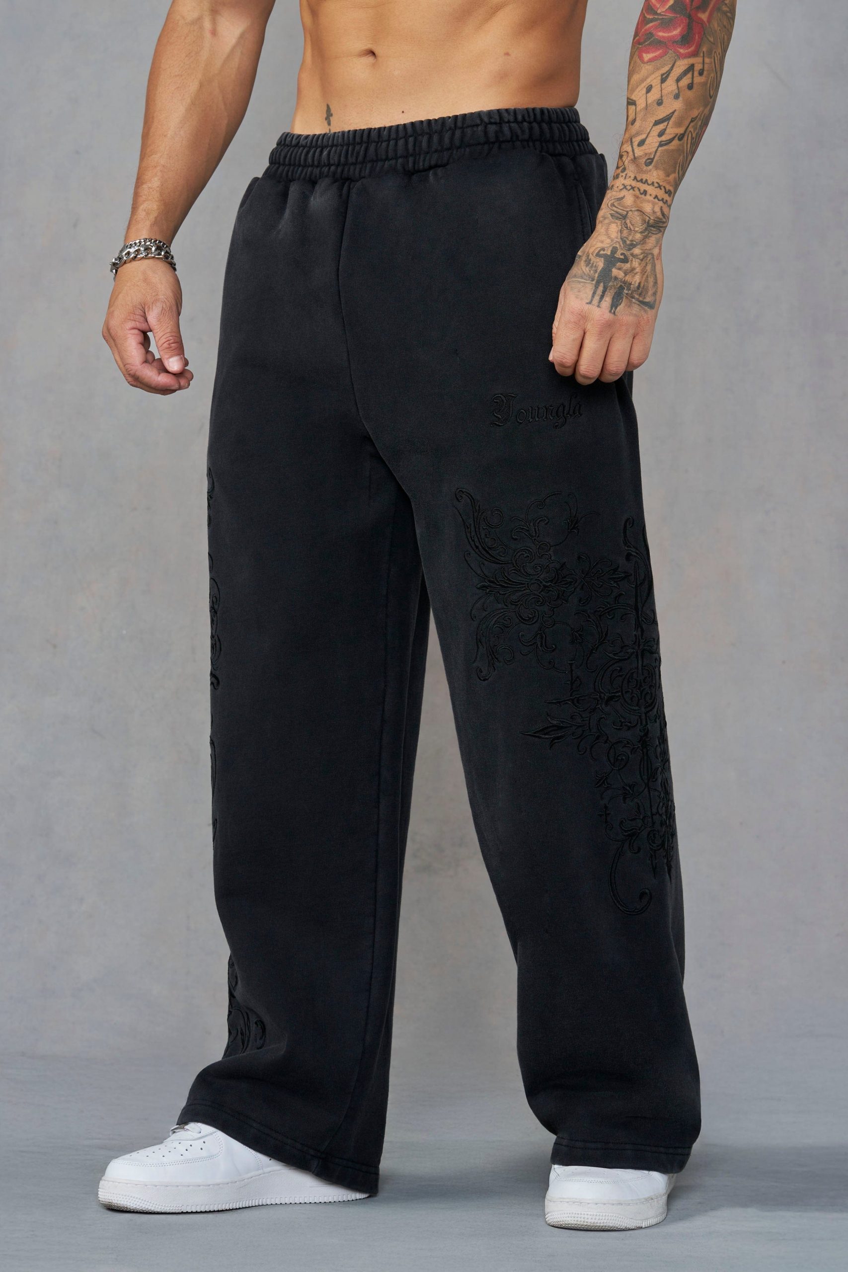2061 - Threadmark Sweats - Image 7