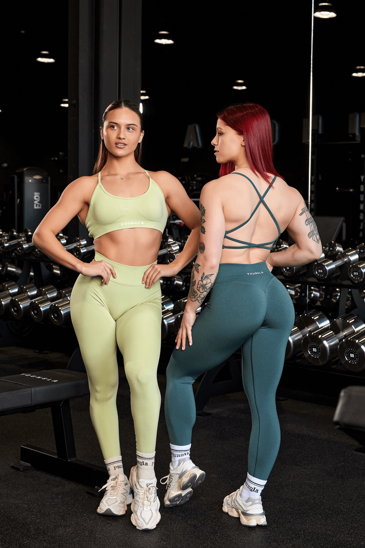 W233 - Curve Seamless Leggings - Image 7