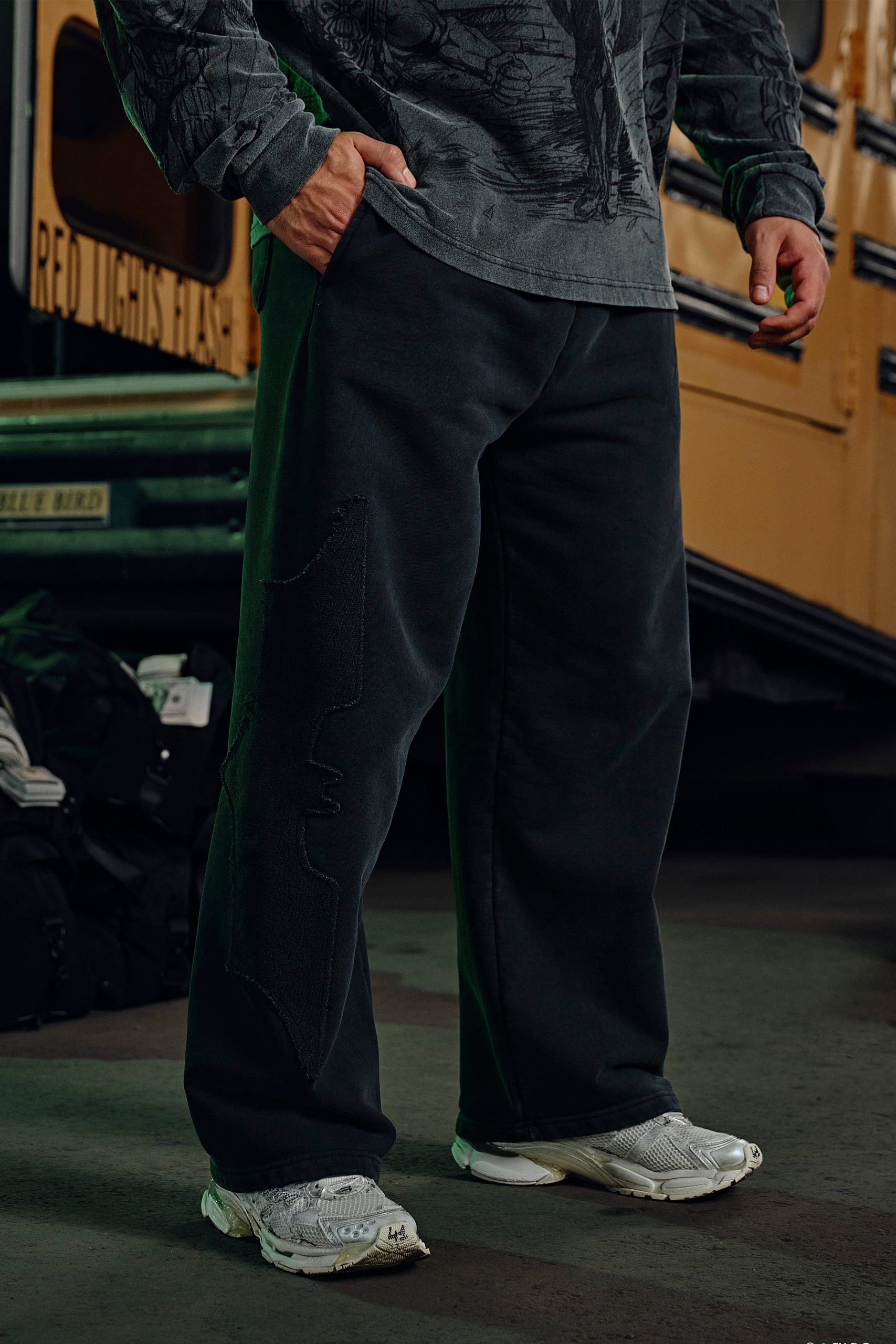 2099 - Batman Stealth Sweats - Image 4