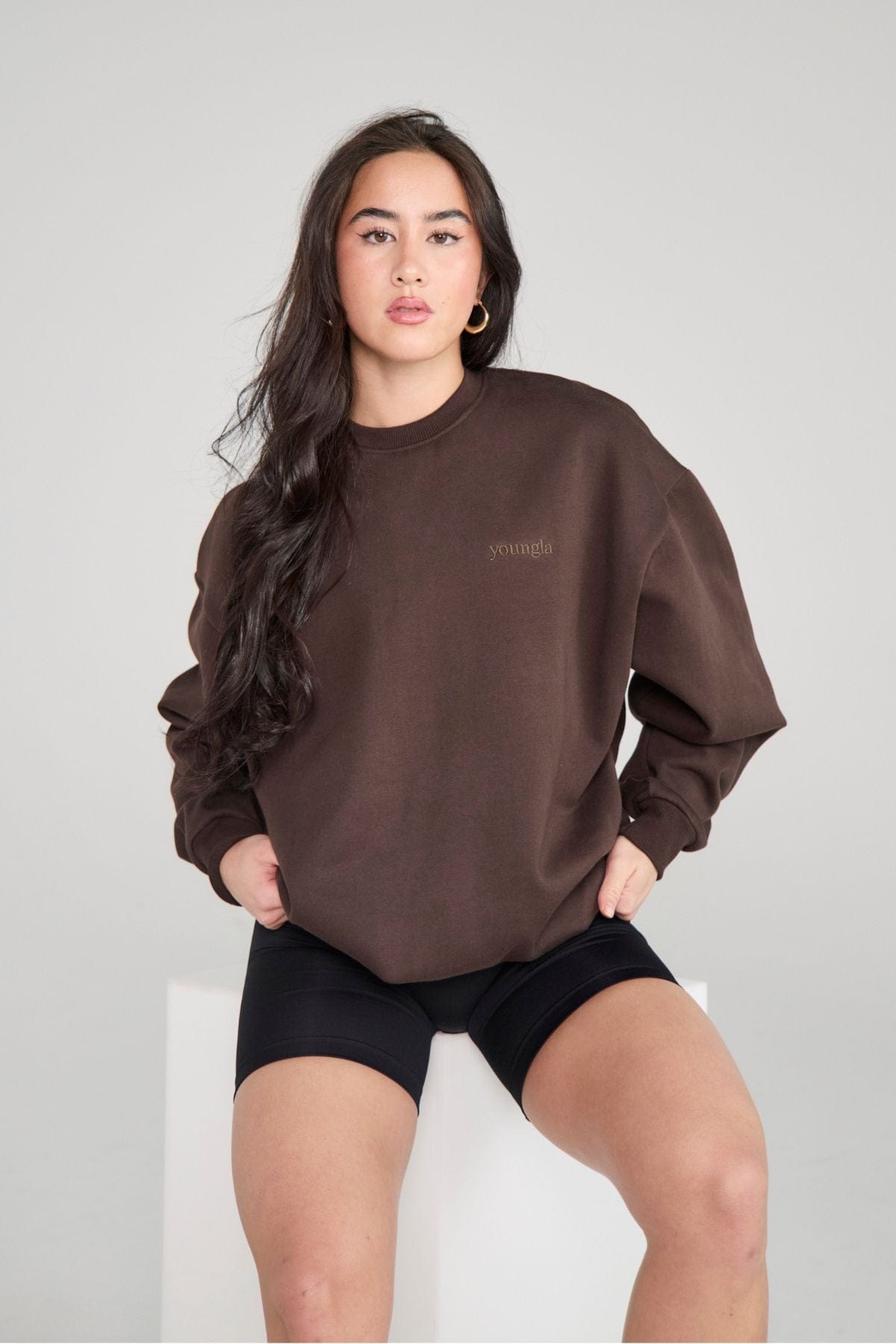W557 Classic Crewneck - Image 5