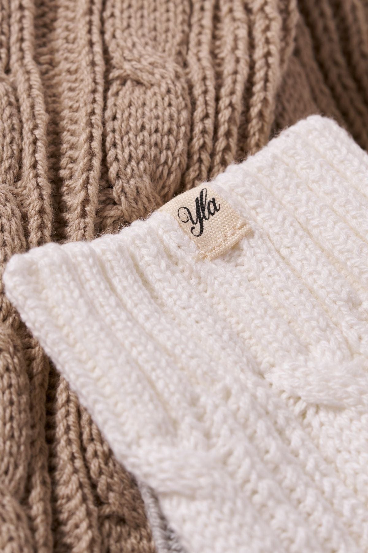 W628 Toastie Toes Socks - Image 3