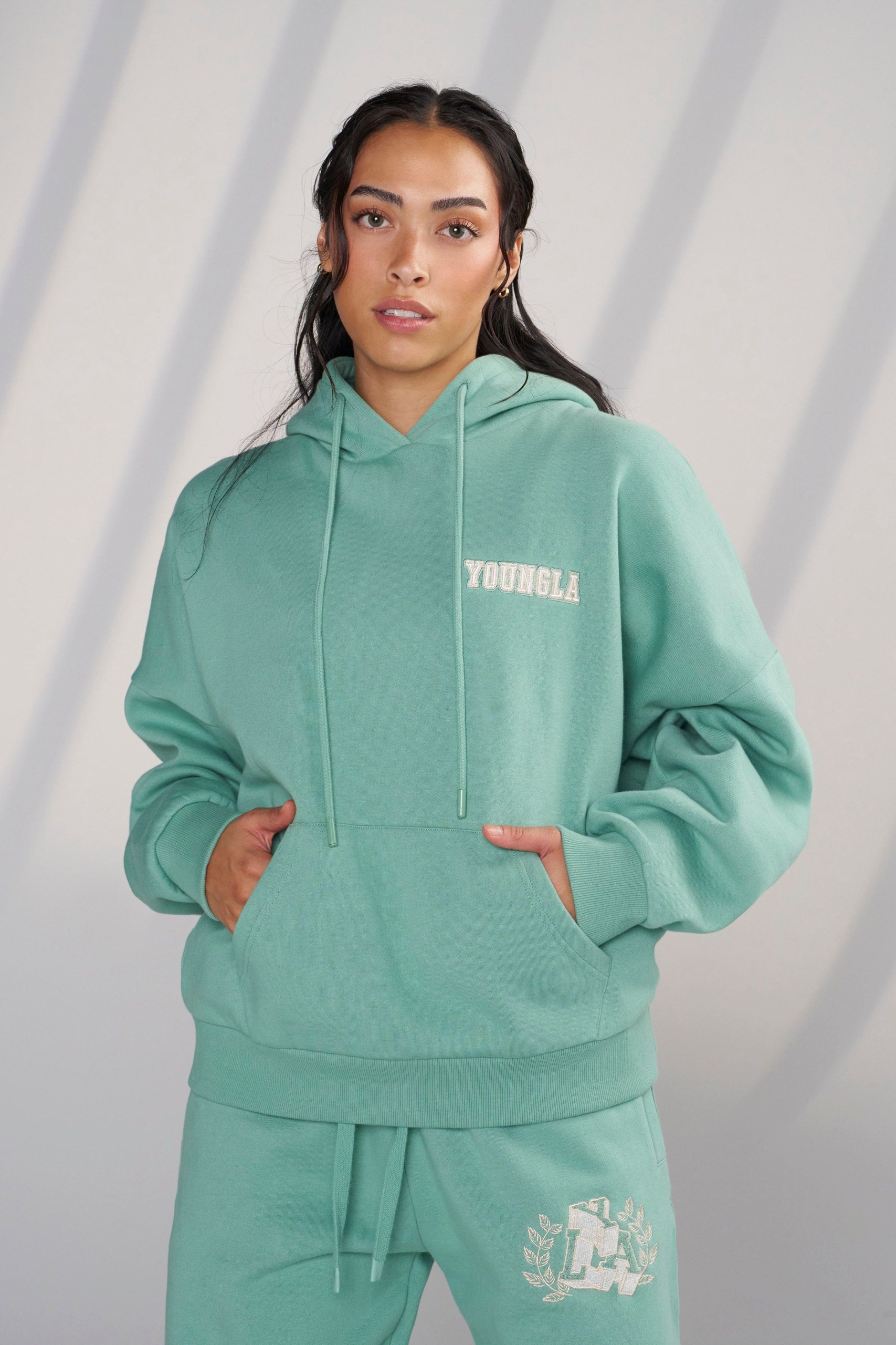 W524 - Teddy Hoodie - Image 8