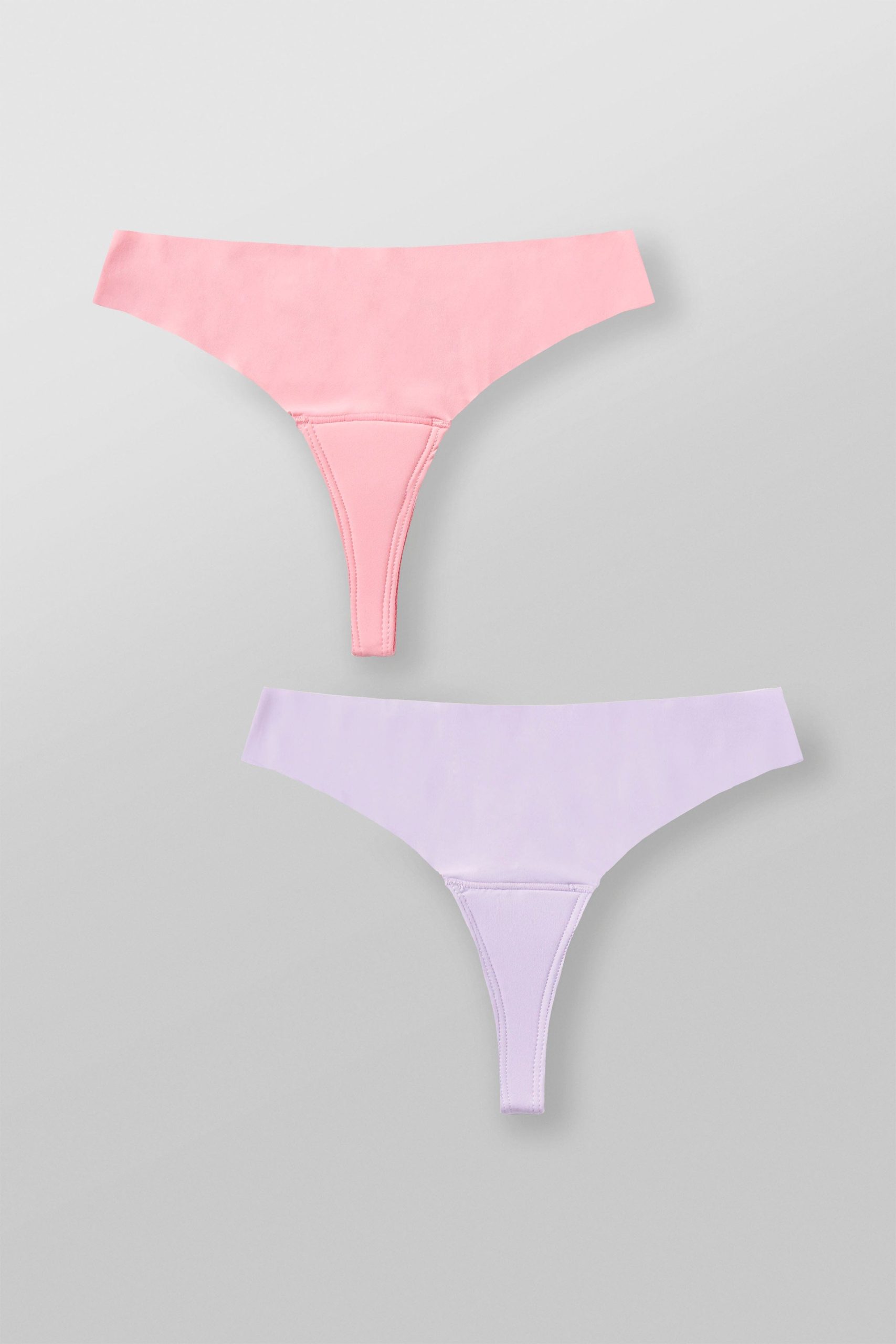W6112 Padded Seamless Thong - Image 3